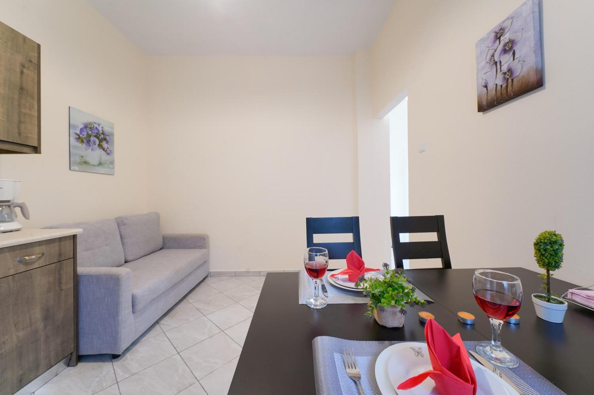 Maria Dina Apartments 1 Potos Exterior photo