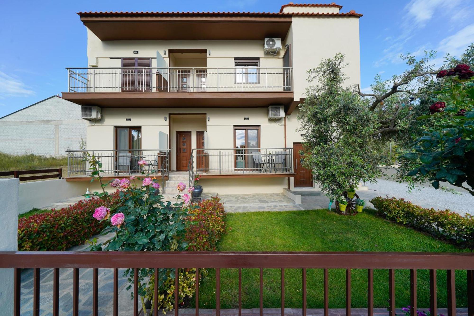 Maria Dina Apartments 1 Potos Exterior photo